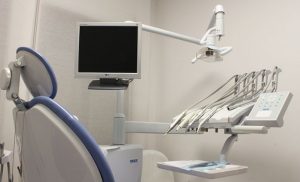 Why You Should Visit A Windsor Dental Clinic That Places A High Emphasis On Education
