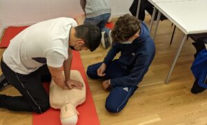 The Importance of First Aid Training in Everyday Life
